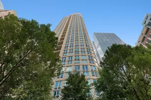 345 N La Salle Dr, Chicago, IL 60654 - Photo 1