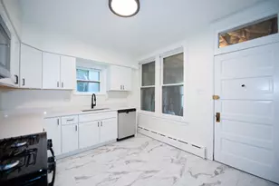 5051 W Berenice Ave, Chicago, IL 60641 - Photo 5