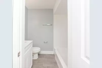 9450 Washington Road #2B, Niles, IL 60714 - Photo 5