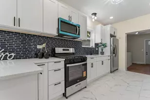 7814 S Drexel Ave, Chicago, IL 60619 - Photo 9