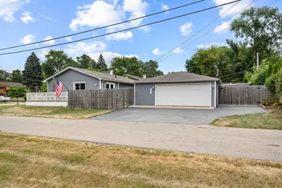 301 Channel Drive, Island Lake, IL 60042 - Photo 27