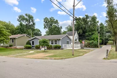 301 Channel Drive, Island Lake, IL 60042 - Photo 3
