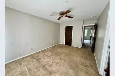 119 Garden Drive, Montgomery, IL 60538 - Photo 11
