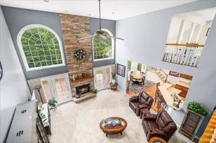 447 Lake Run Ct, North Aurora, IL 60542 - Photo 15