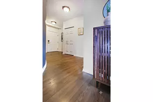 343 W Old Town Ct, Chicago, IL 60610 - Photo 17