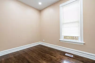 1540 N Keeler Avenue #2, Chicago, IL 60651 - Photo 13