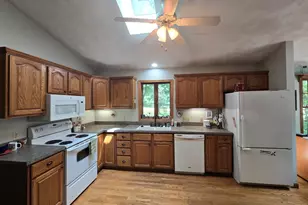 5931 S Bogey Dr, Polo, IL 61064 - Photo 5