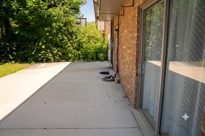 9406 N Oak Avenue, Des Plaines, IL 60016 - Photo 21