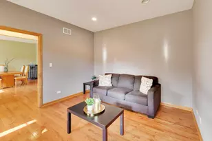 7365 English Oak Ln, Spring Grove, IL 60081 - Photo 9