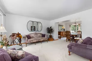 457 Greenview Ln, Oswego, IL 60543 - Photo 9