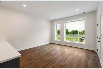 416 E 50th Place #3W, Chicago, IL 60615 - Photo 9