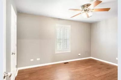 1207 Main Street Road, Spring Grove, IL 60081 - Photo 13