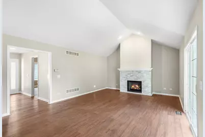 1207 Main Street Road, Spring Grove, IL 60081 - Photo 3