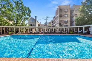 1960 N Lincoln Park West Ave, Chicago, IL 60614 - Photo 5