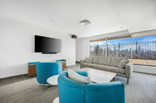 1960 N Lincoln Park West Ave, Chicago, IL 60614 - Photo 29