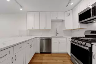 1960 N Lincoln Park West Ave, Chicago, IL 60614 - Photo 13
