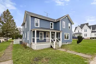 107 E Comanche Ave, Shabbona, IL 60550 - Photo 1