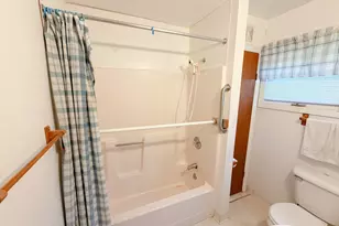 204 Court St, Streator, IL 61364 - Photo 9