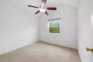 1018 Park Ave, Wauconda, IL 60084 - Photo 25