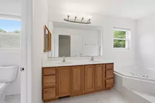 1018 Park Ave, Wauconda, IL 60084 - Photo 21