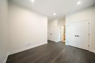 408 E 50th Pl, Chicago, IL 60615 - Photo 9