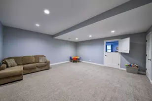 3529 Gallant Fox Dr, Elgin, IL 60124 - Photo 25