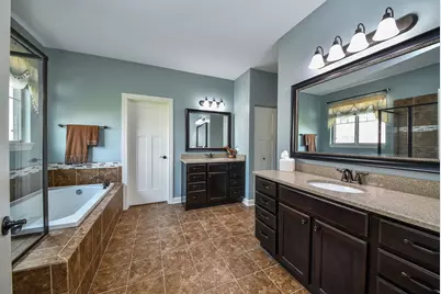 3529 Gallant Fox Drive, Elgin, IL 60124 - Photo 13