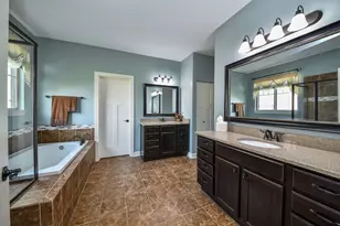 3529 Gallant Fox Dr, Elgin, IL 60124 - Photo 13