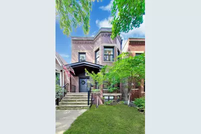 2136 W Waveland Avenue, Chicago, IL 60618 - Photo 1