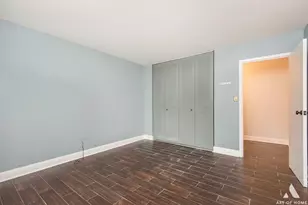 1049 W Ogden Ave, Naperville, IL 60563 - Photo 15