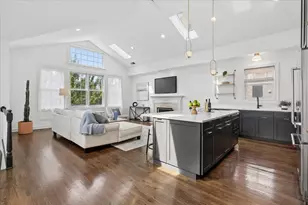2446 W Homer St, Chicago, IL 60647 - Photo 3