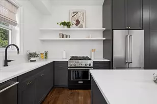 2446 W Homer St, Chicago, IL 60647 - Photo 11