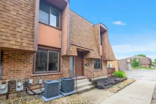 12752 Kenneth Ave, Alsip, IL 60803 - Photo 3