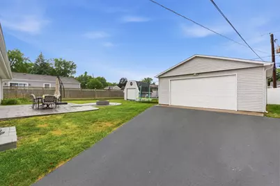 403 Arrowhead Drive, Shorewood, IL 60404 - Photo 21