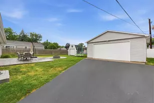 403 Arrowhead Dr, Shorewood, IL 60404 - Photo 21