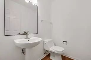 54 Egg Harbour Ct, Schaumburg, IL 60173 - Photo 19