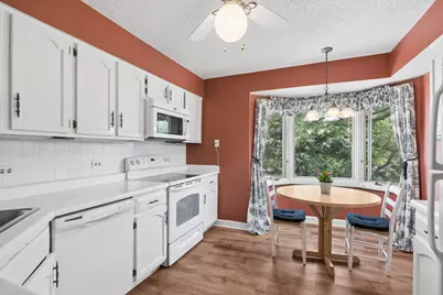 235 Ridge Road #3B, Wilmette, IL 60091 - Photo 7