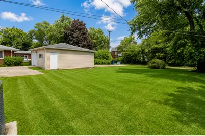 1067 Wentworth Avenue, Calumet City, IL 60409 - Photo 39