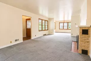 1067 Wentworth Ave, Calumet City, IL 60409 - Photo 7