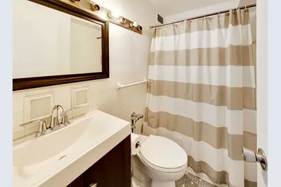 3950 N Lake Shore Drive #227E, Chicago, IL 60613 - Photo 17