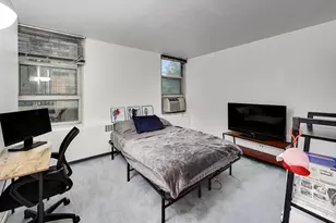 3950 N Lake Shore Dr, Chicago, IL 60613 - Photo 15