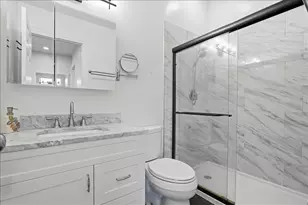 1284 Regent Dr, Mundelein, IL 60060 - Photo 15