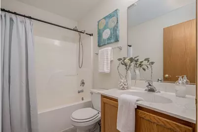 1493 Patterson Avenue, North Aurora, IL 60542 - Photo 19
