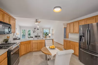 1493 Patterson Avenue, North Aurora, IL 60542 - Photo 7