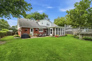 513 N West St, Peotone, IL 60468 - Photo 9