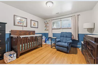 35 Woodland Avenue, Elgin, IL 60123 - Photo 9