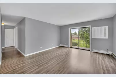 138 E Bailey Road #M, Naperville, IL 60565 - Photo 7
