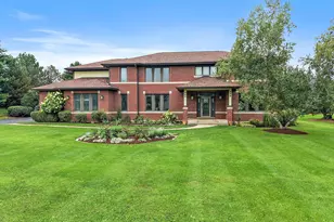 3206 Prairie View Dr, Prairie Grove, IL 60012 - Photo 1