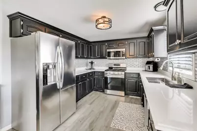 8407 Brookside Glen Drive, Tinley Park, IL 60487 - Photo 11