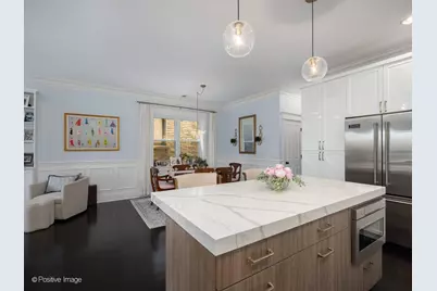 3156 N Cambridge Avenue #2, Chicago, IL 60657 - Photo 7